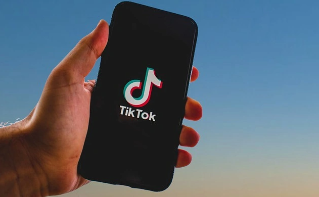 TikTok付费视频功能上线,视频可达 20 分钟 TikTok付费视频功能上线,视频可达 20 分钟