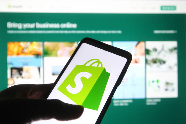 Shopify 独立站刷卡被拒?企业 VCC 专属 BIN 提升支付命中率